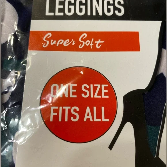 White Mark super soft mid rise, cat print leggings. One size fits most. New. - Picture 5 of 7